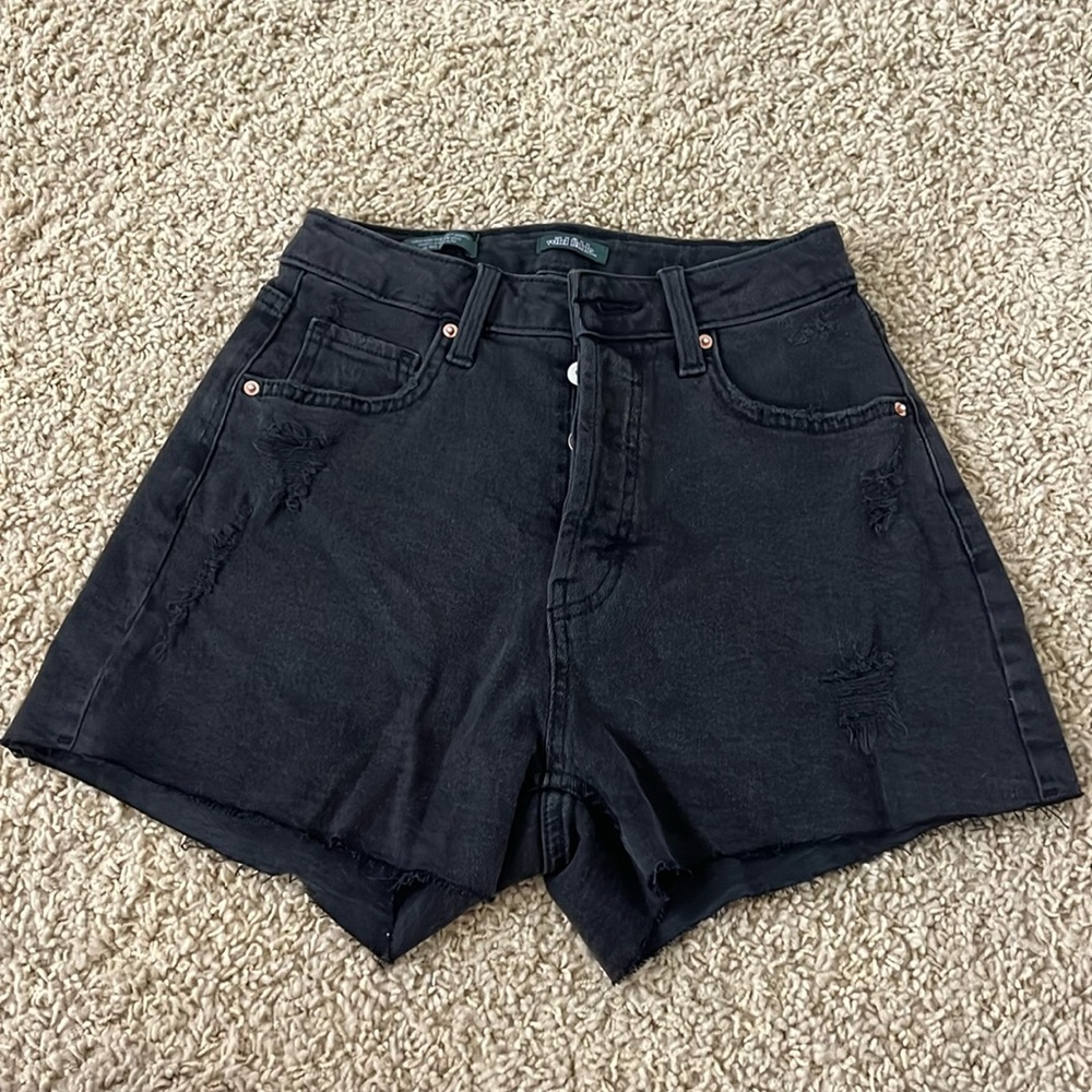 black jean shorts